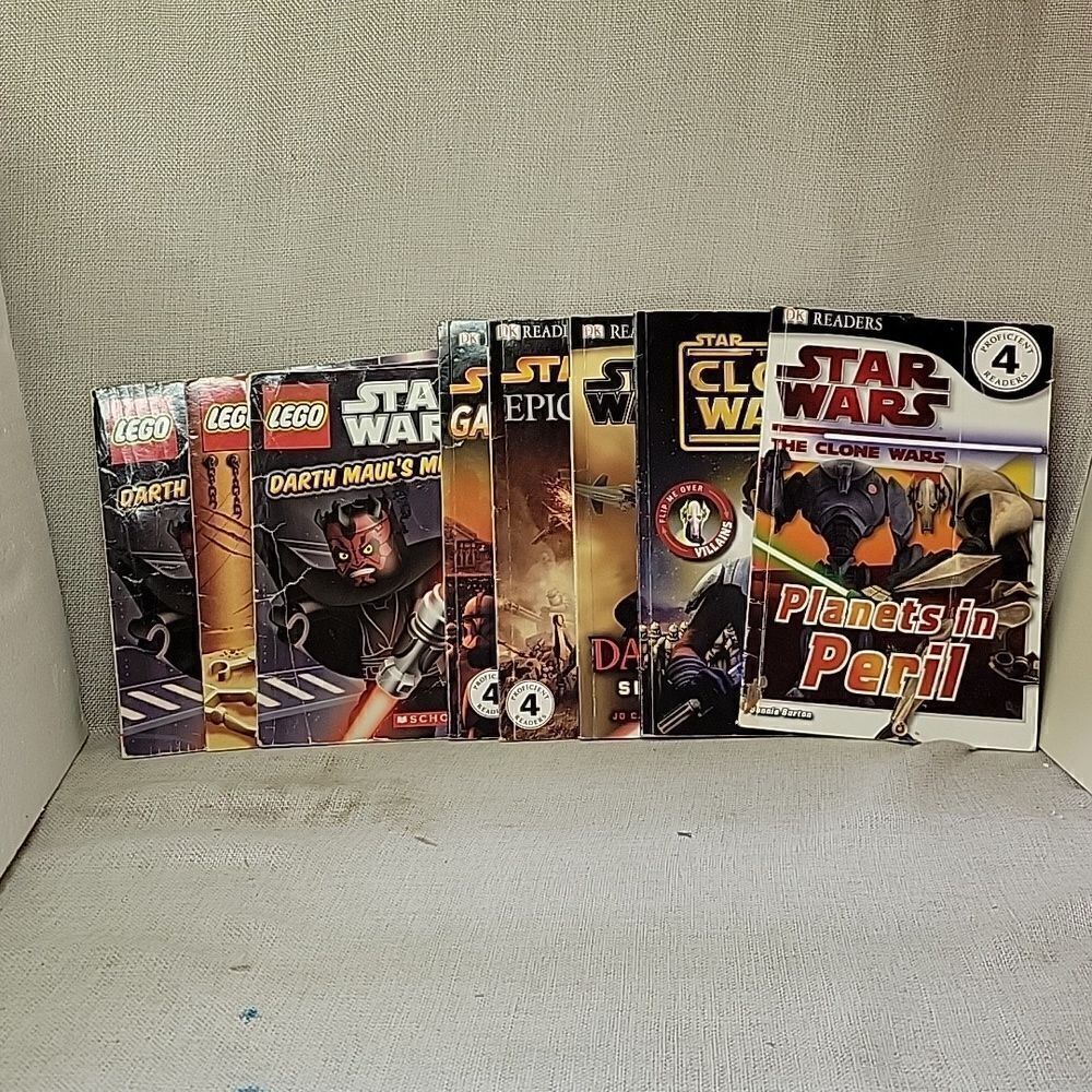 8 Star Wars paperback books. DK‎ Readers level 4